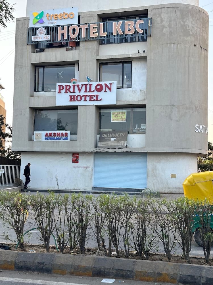 Konaklama yerinin ön cephesi