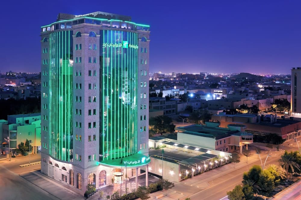 Holiday Inn Riyadh Al Malaz by IHG