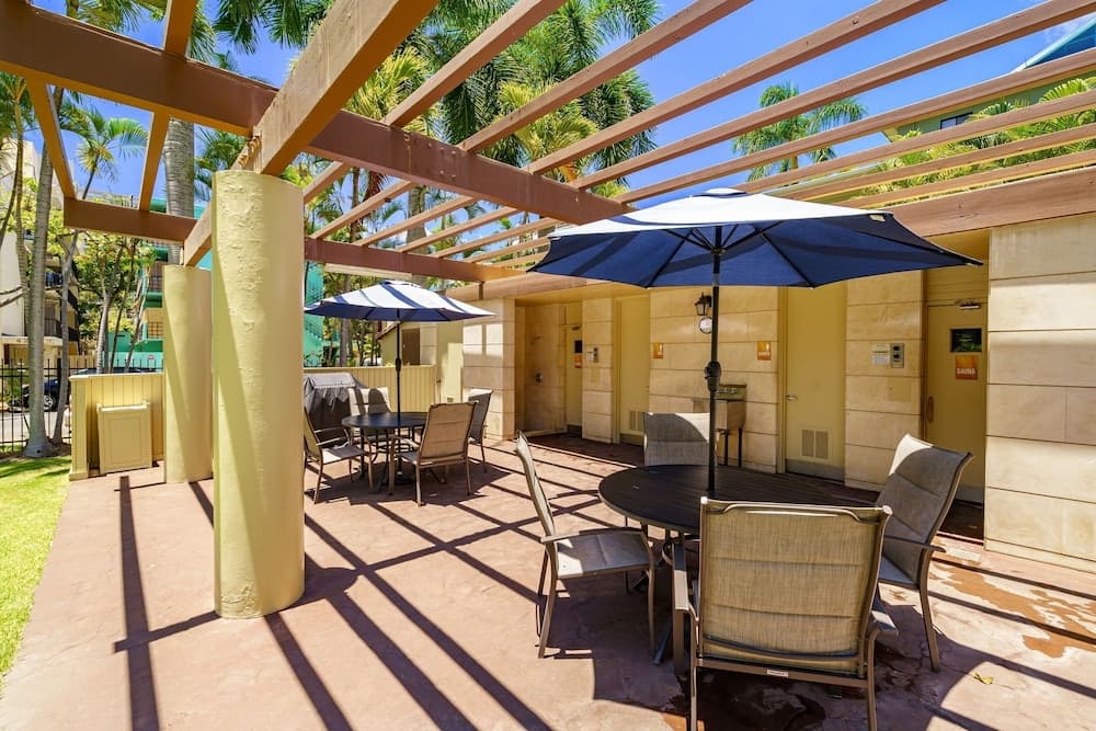 Açık havada yemek servisi