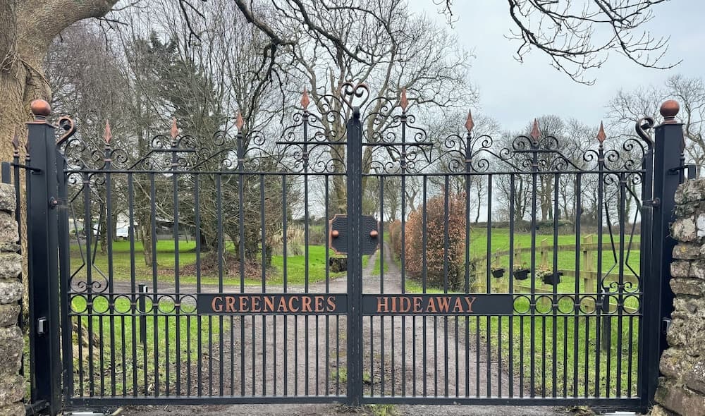 Hideaway Cottages - Greenacres Estates