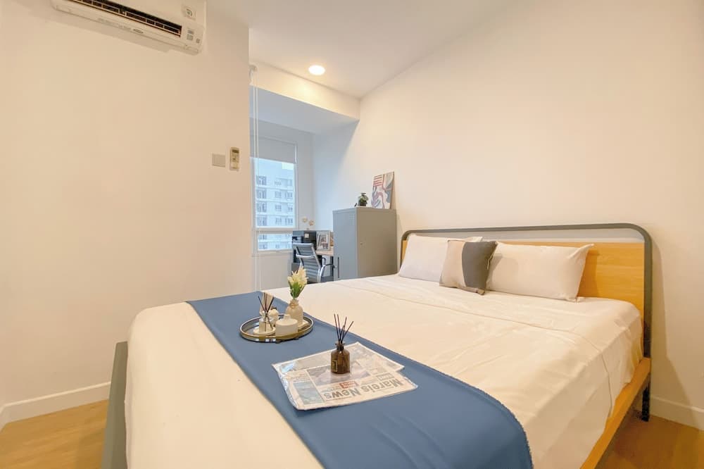 Minimalist And Comfy Studio Apartment At Cinere Bellevue Suites