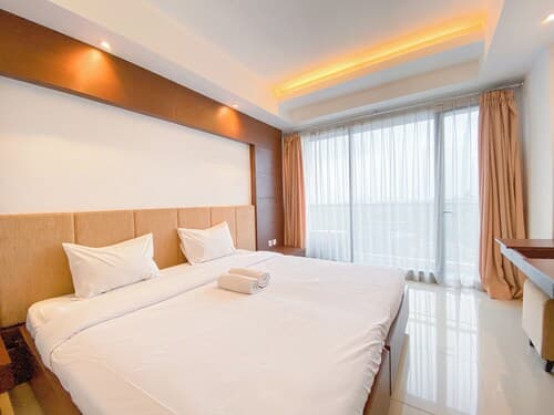 The Modern Monastery Studio At Beverly Dago Apartment