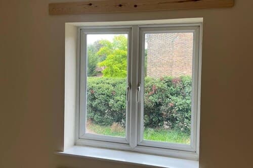 2 Bedroom House - Sleeps 5 - Free Parking, Wifi