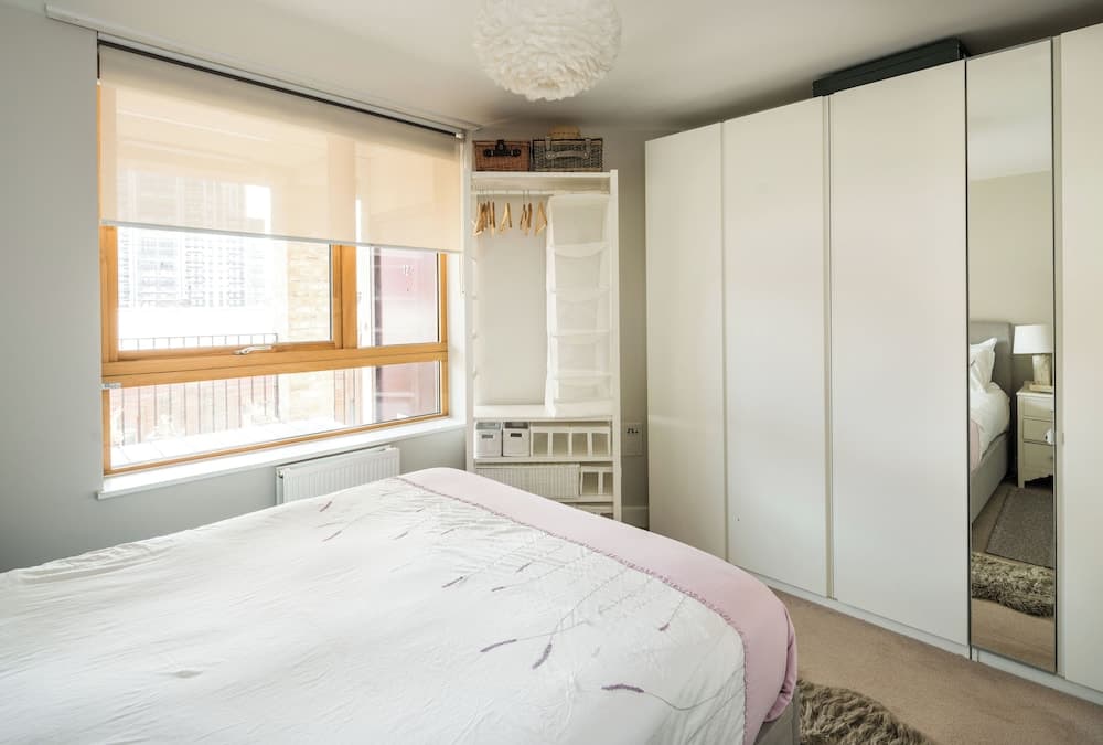 Shiny &amp; Comfy stay with Underground links nearby!