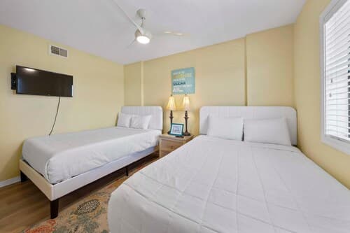 Seaside Beach & Racquet 4507
