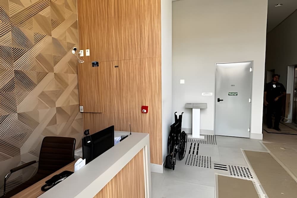 Prime Smart Santa Cruz