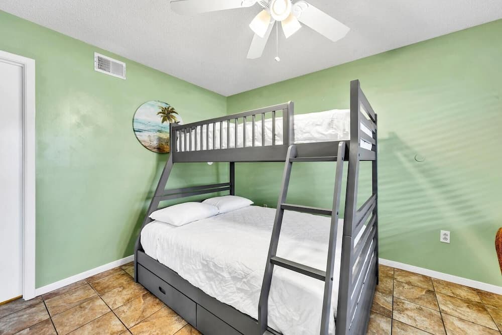 Edgewater Golf Villa 3101