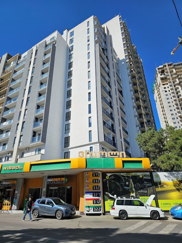 Two bedroom with balcony and terrace