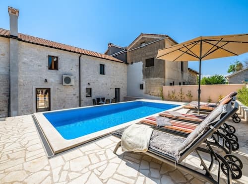 Casa Simona in Cerjani
