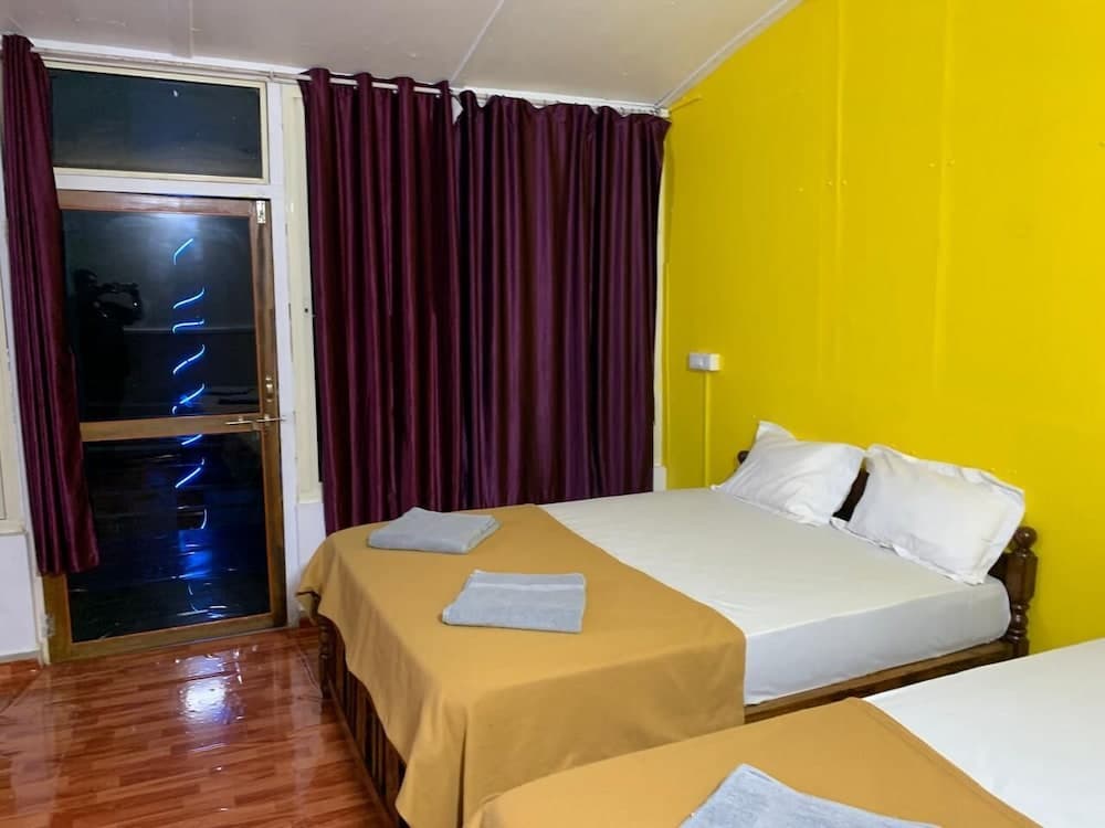 Cozy Agonda by Epictea R and H