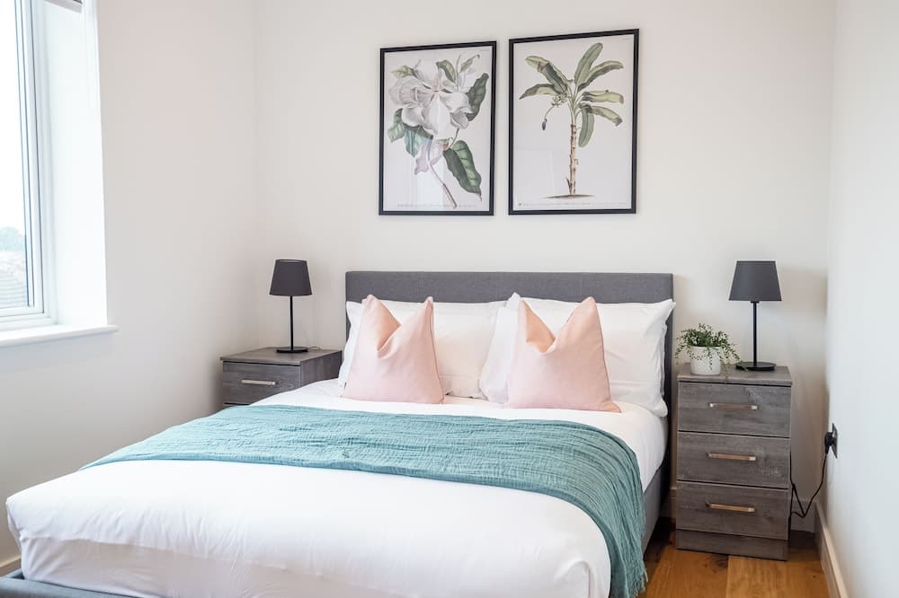 2-Bed flat with Fully Equipped Kitchen