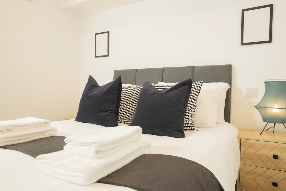 Luxe One Bedroom Apartment by Novarooms