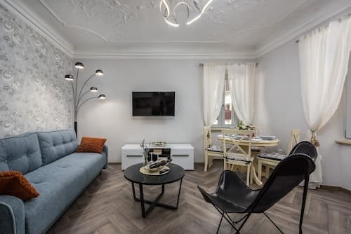 Modern Apartment in City Center