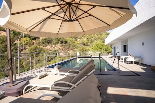Lavish Villa With Private Pool