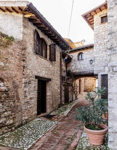 Apartment in Firenzuola Near Lake Arezzo