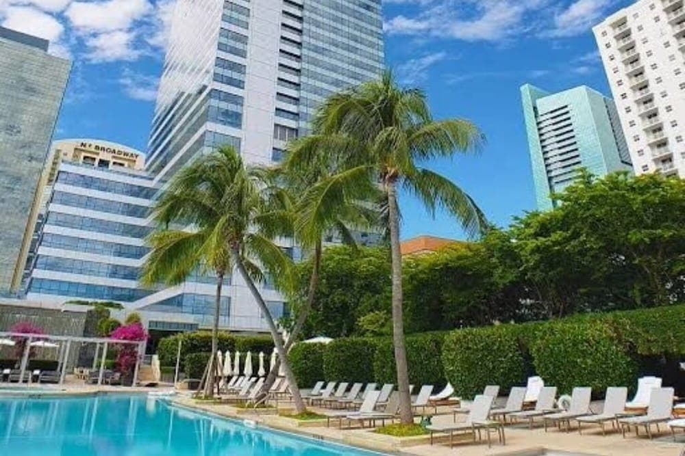Brickell Ave Suites-Miami
