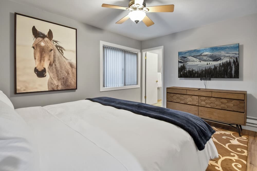 Silvertown Condos by Park City Vacations