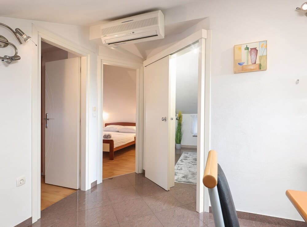 Peaceful Nature Retreat Near Krk Town With BBQ and Parking