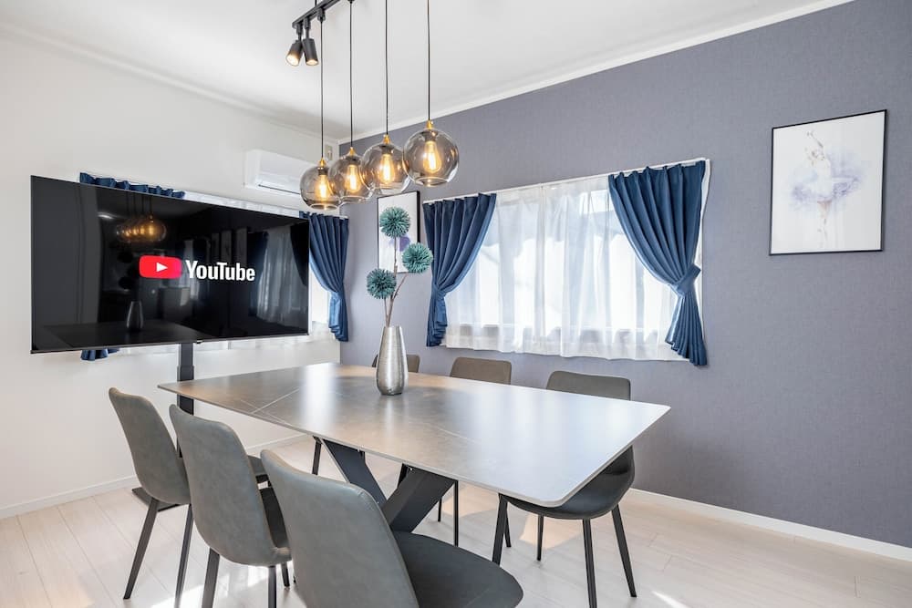 Aquamarine House