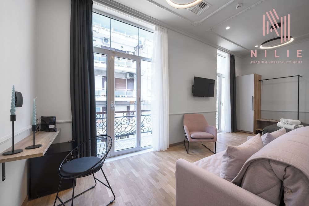 Ester Suites, Nilie Hospitality MGMT