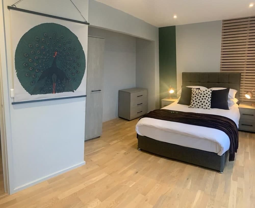 Cosy 1BR Apartment in Mowlem