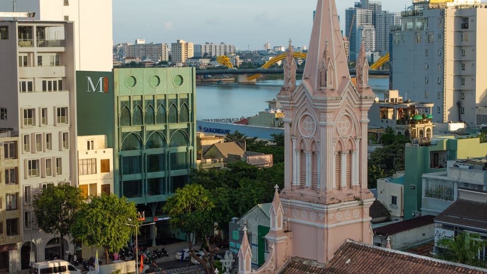 M Village Hotel Da Nang Centre