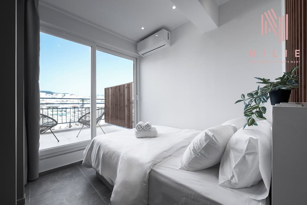 V1 Boutique Residences