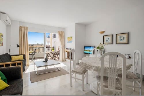 Sunny Flat With Pool in Riviera del Sol - Ref 96