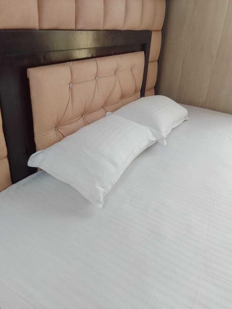 Banaras Home Stay By GRB