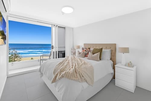 Seaview Coastal Retreat