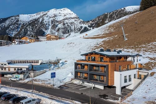 Alpenzauber Apartments by Monteviva