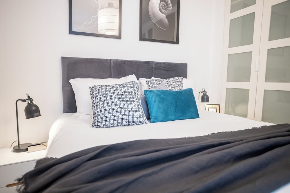 Three-Bedroom near Street Art