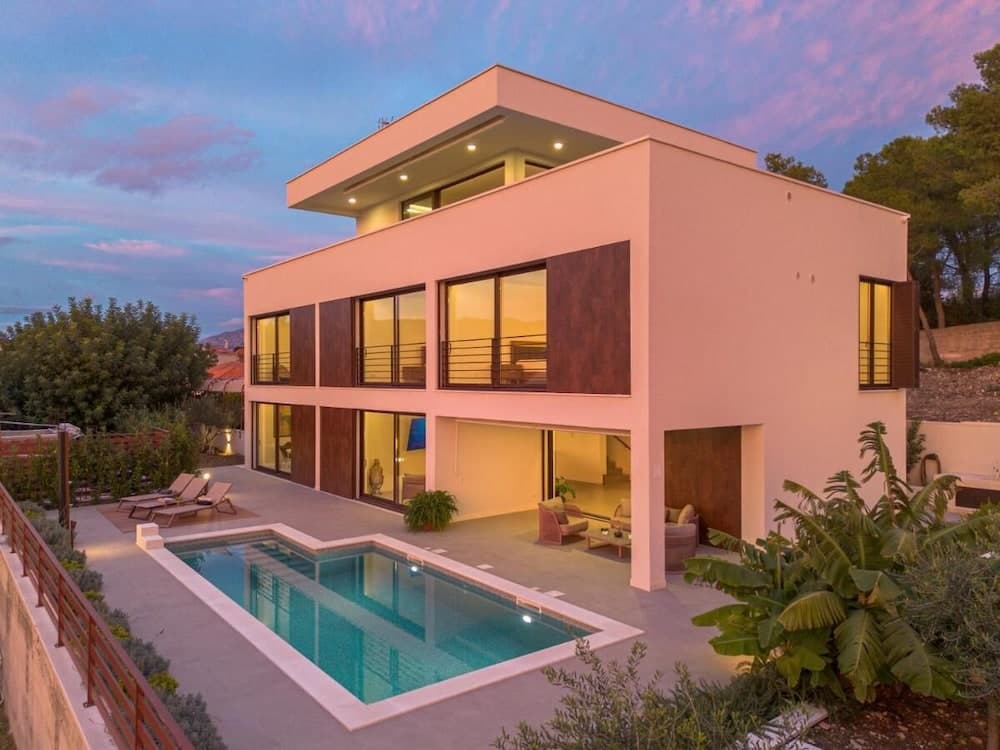 Konaklama yerinin ön cephesi