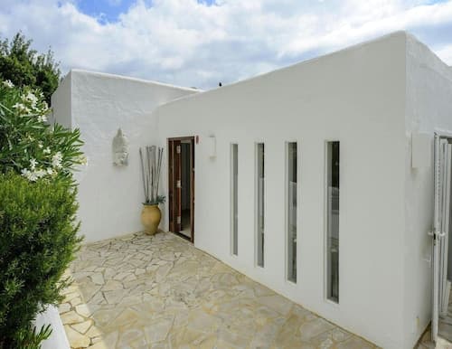 Tranquil Villa With Private Pool