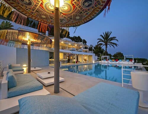 Superb Villa With Private Pool
