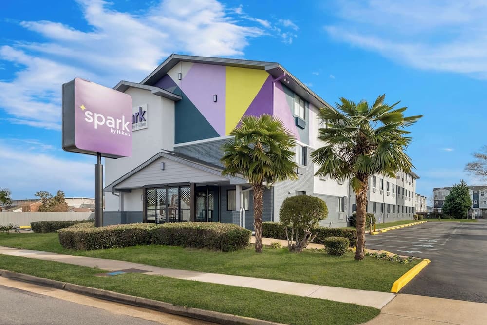 Spark by Hilton Norfolk