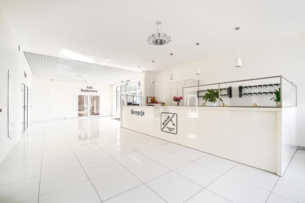 HOTEL & RESTAURACJA BOSAK