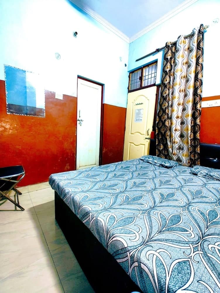 Goroomgo G.S palace Lucknow