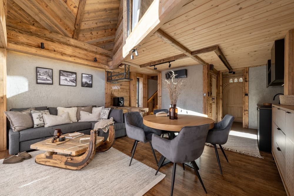 Mountain Shelter Salamandra