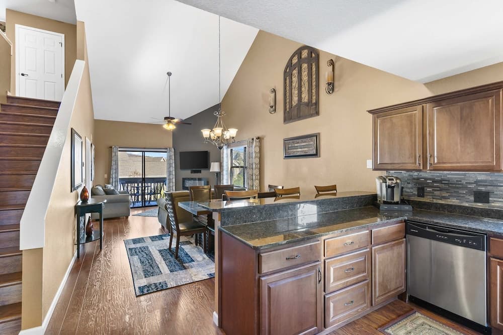 Branson Blessing Condo for 8!