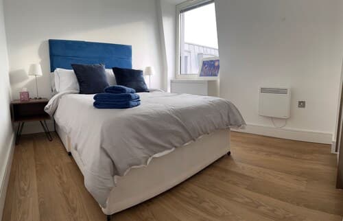 2br-modern-fullkitchen-25mincentrallondon-parking
