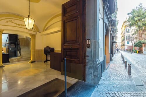 Poerio Rooftop Luxury Apartment