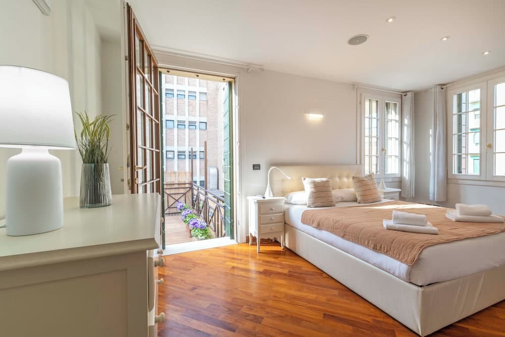 Tolentini Terrace by Wonderful Italy