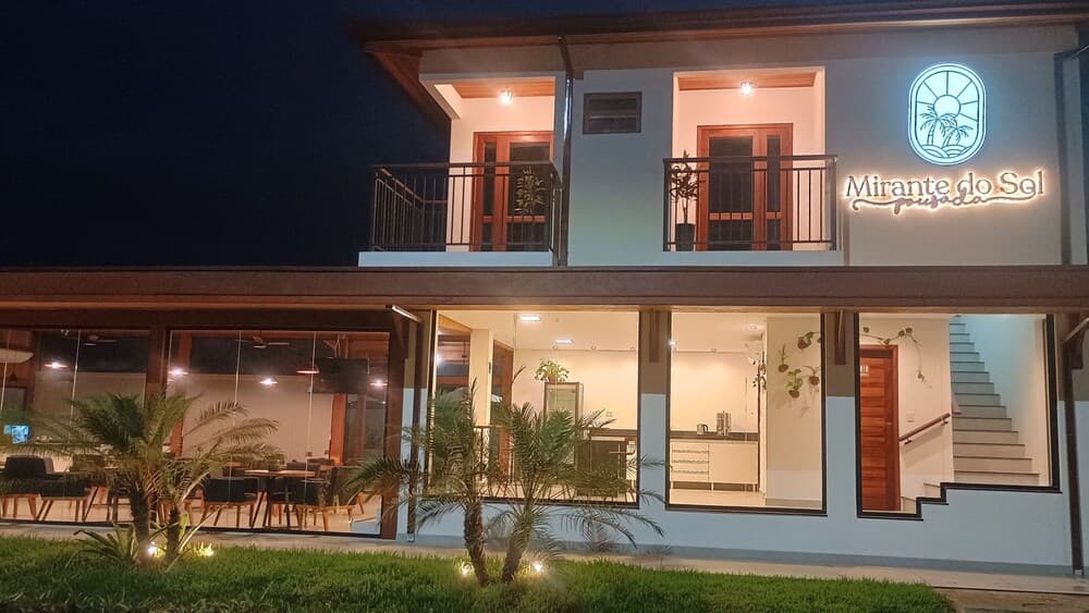 Konaklama yerinin ön cephesi