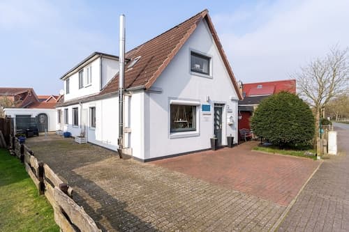 Moderne und Komfortable Ferienwohnung in Busum