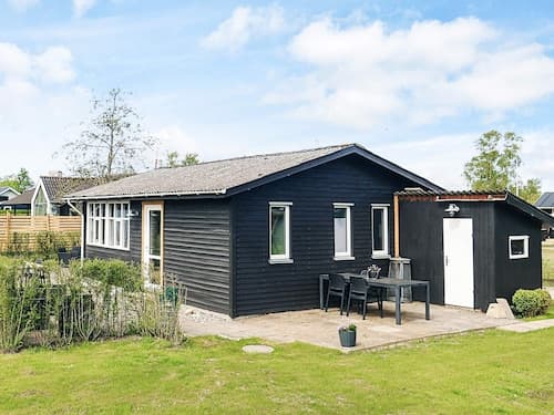 6 Person Holiday Home in Hadsund