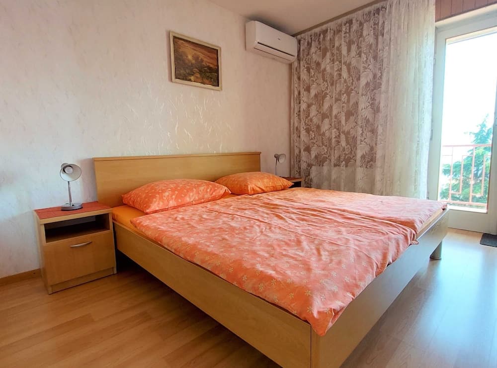 Sleek and Serene Rooms Crikvenica