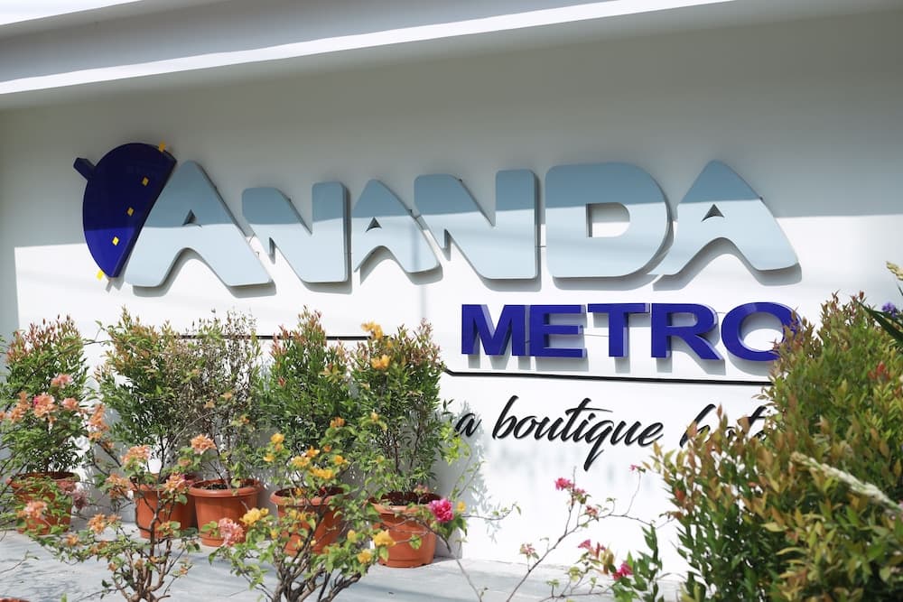 Ananda Metro Kolkata Metropolitan