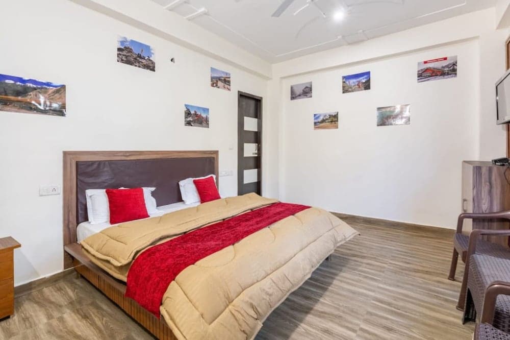 Goroomgo Sharry's Homestay Tota Rani