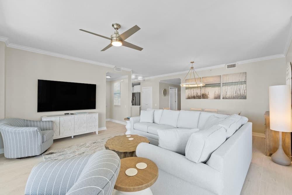 Beach Colony East 1B